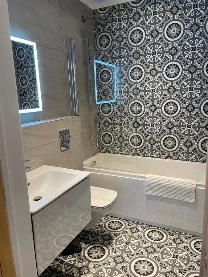 Boutique Luxury Apartment, High St, Henley-In-Arden エクステリア 写真